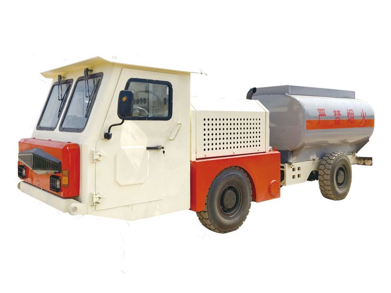 CY-3000礦用柴油機(jī)無軌油料運(yùn)輸車